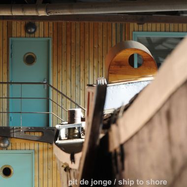 Zaal Rupel ligt vlak aan het schip De Clotilde